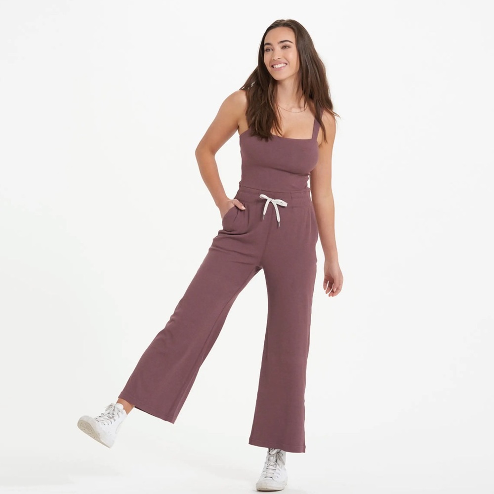 VUORI Mudra Jumpsuit in Chestnut Sz L